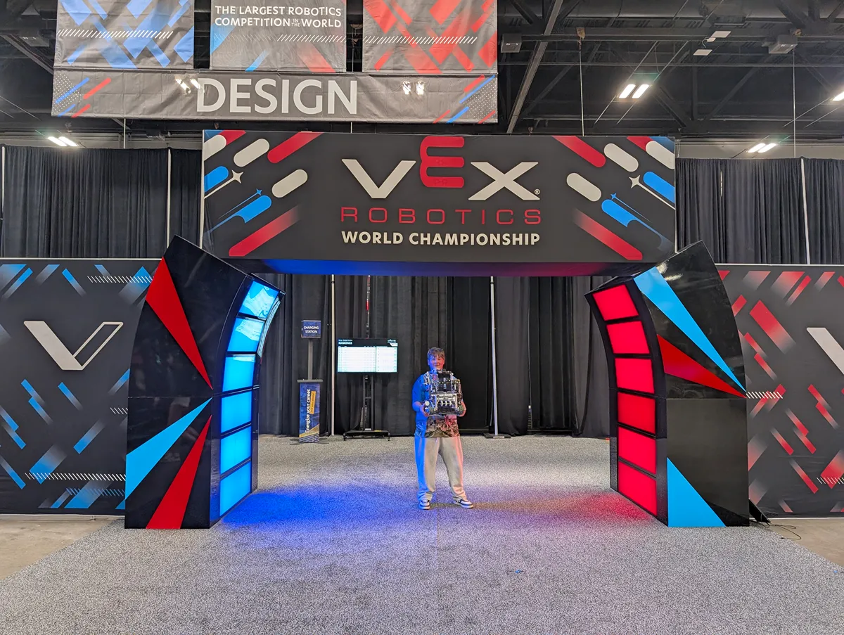 Design Division Robot Photo